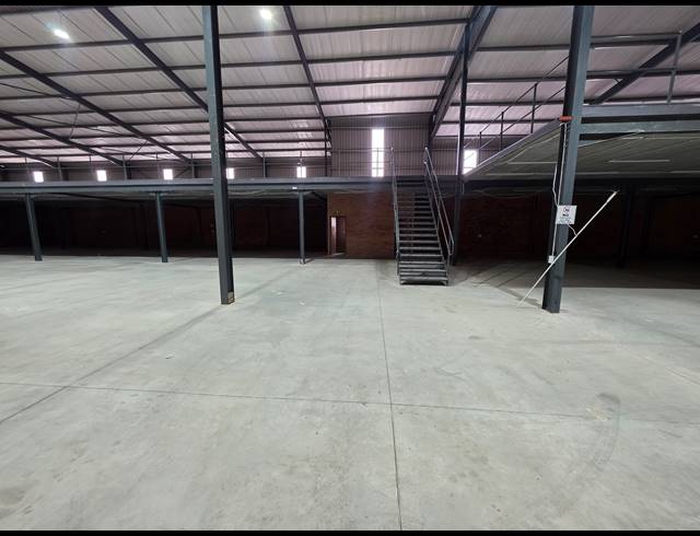2,342M² WAREHOUSE TO LET IN ORMONDE